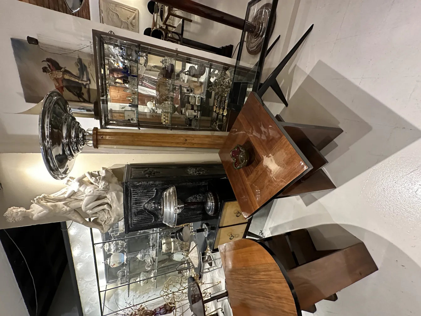 pièce ancienne en cristal de murano avec forme décorative