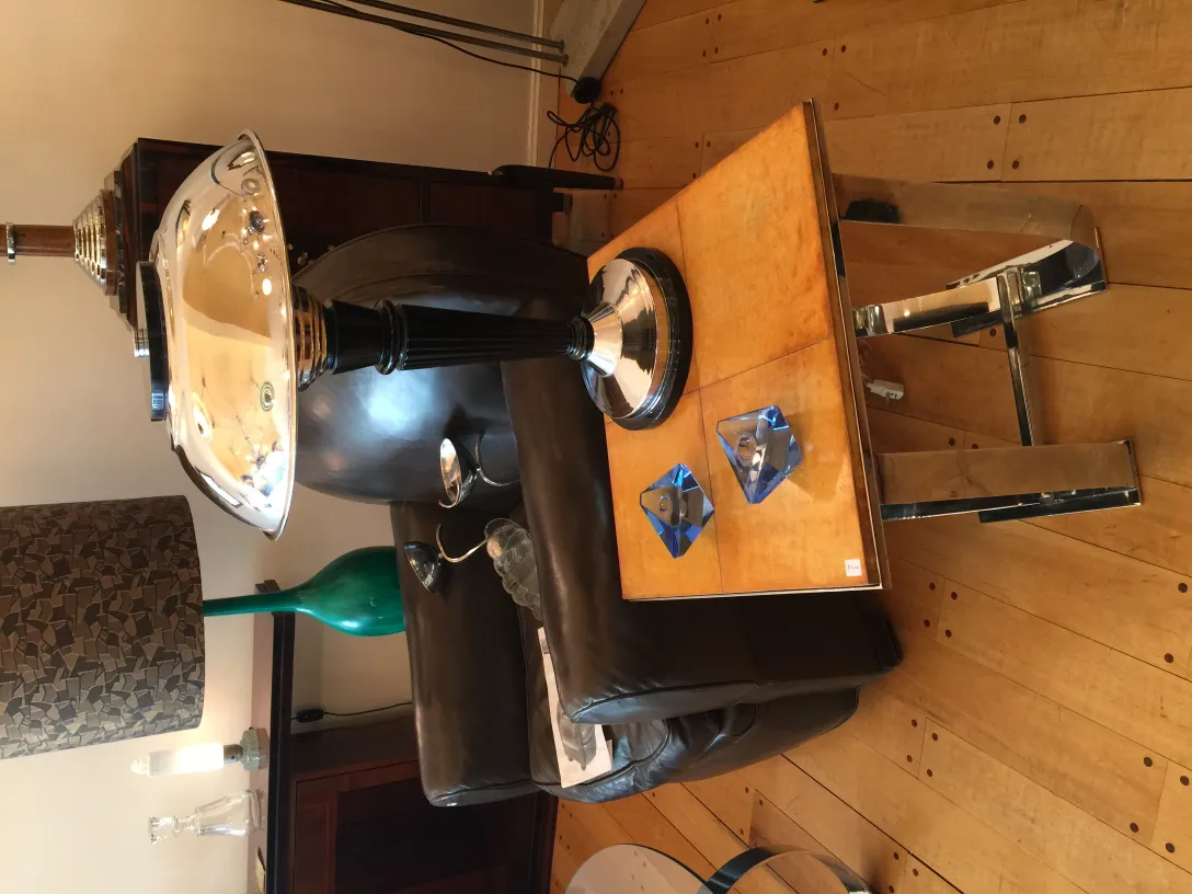 luminária antiga de cristal de murano em um ambiente elegante