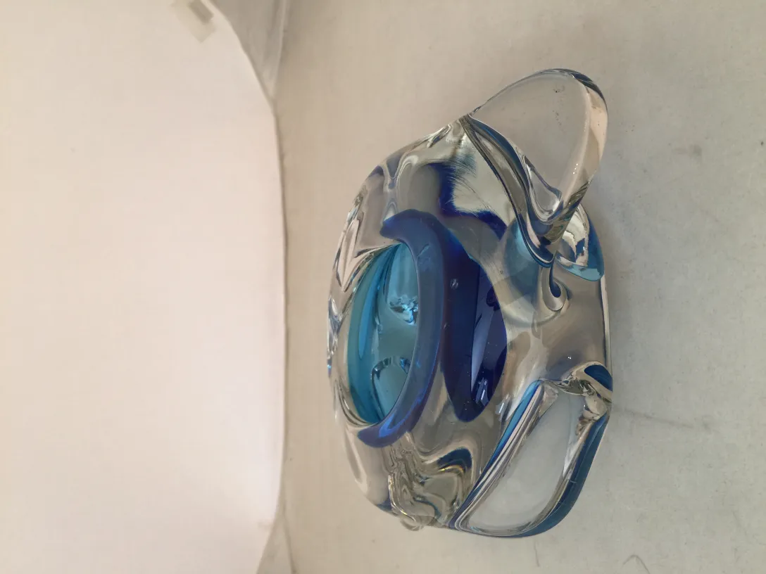 decorativa pieza de cristal de murano en tonos azules