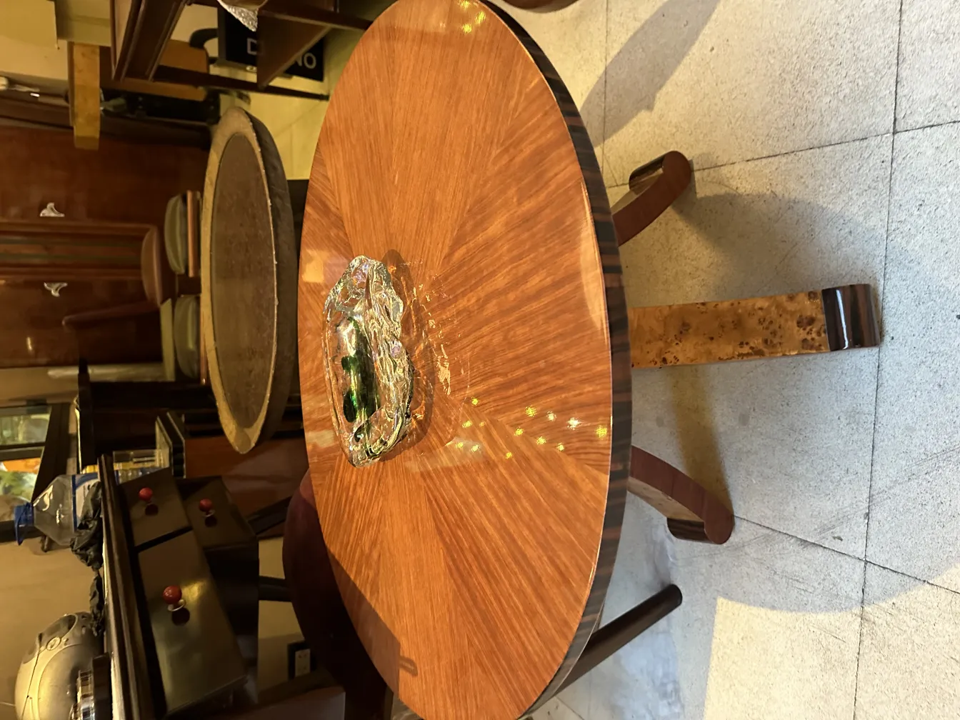 plat décoratif en cristal de murano avec détails verts