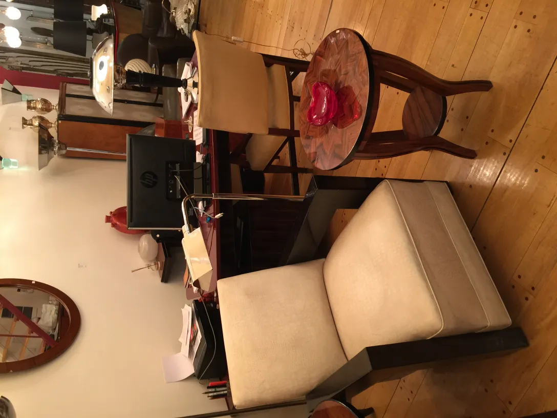 पुरातन मुरानो कांच का लाल टुकड़ा