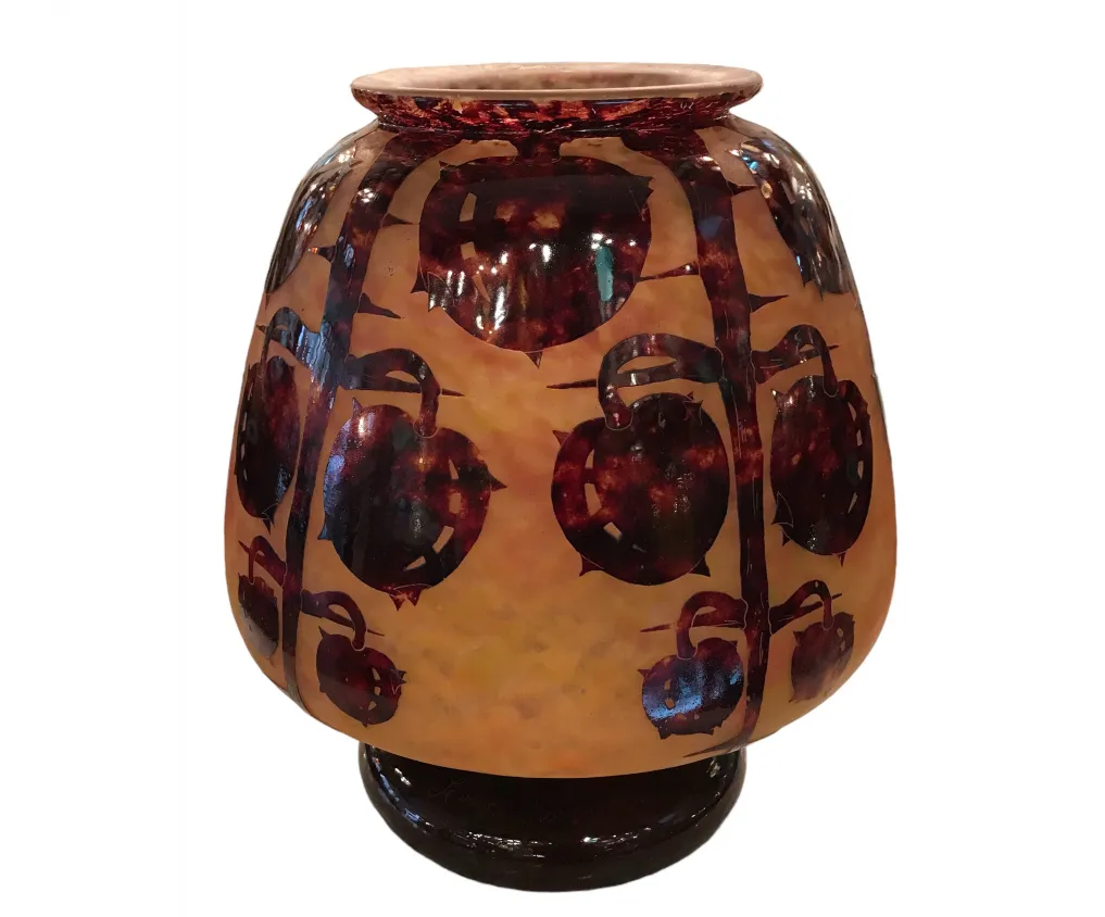 Vidrio firmado Le Verre con decoración floral en tonos ámbar