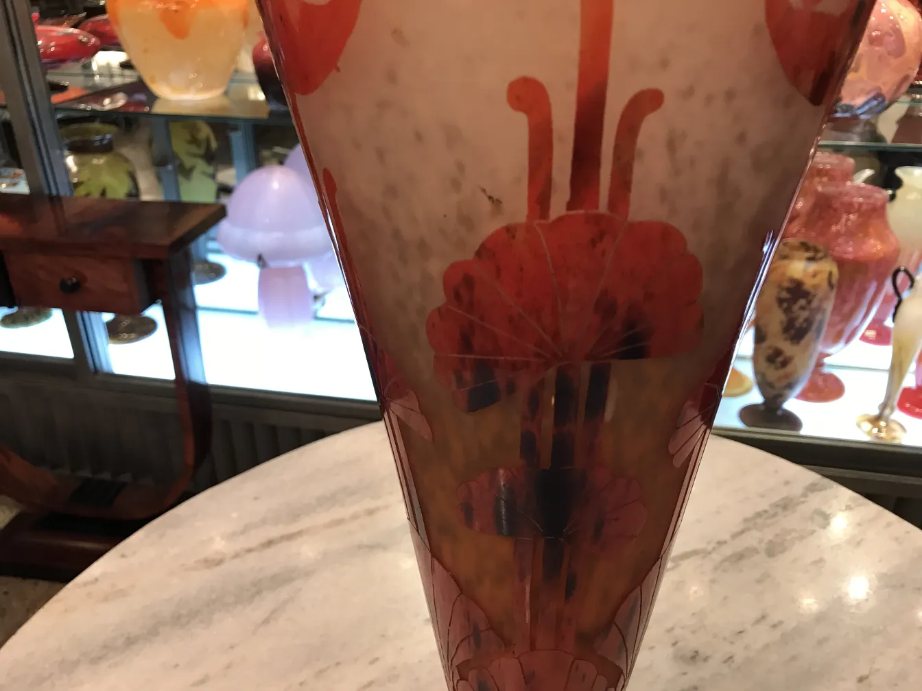 앤티크 서명된 유리잔 le verre, 빨간 꽃무늬 디자인