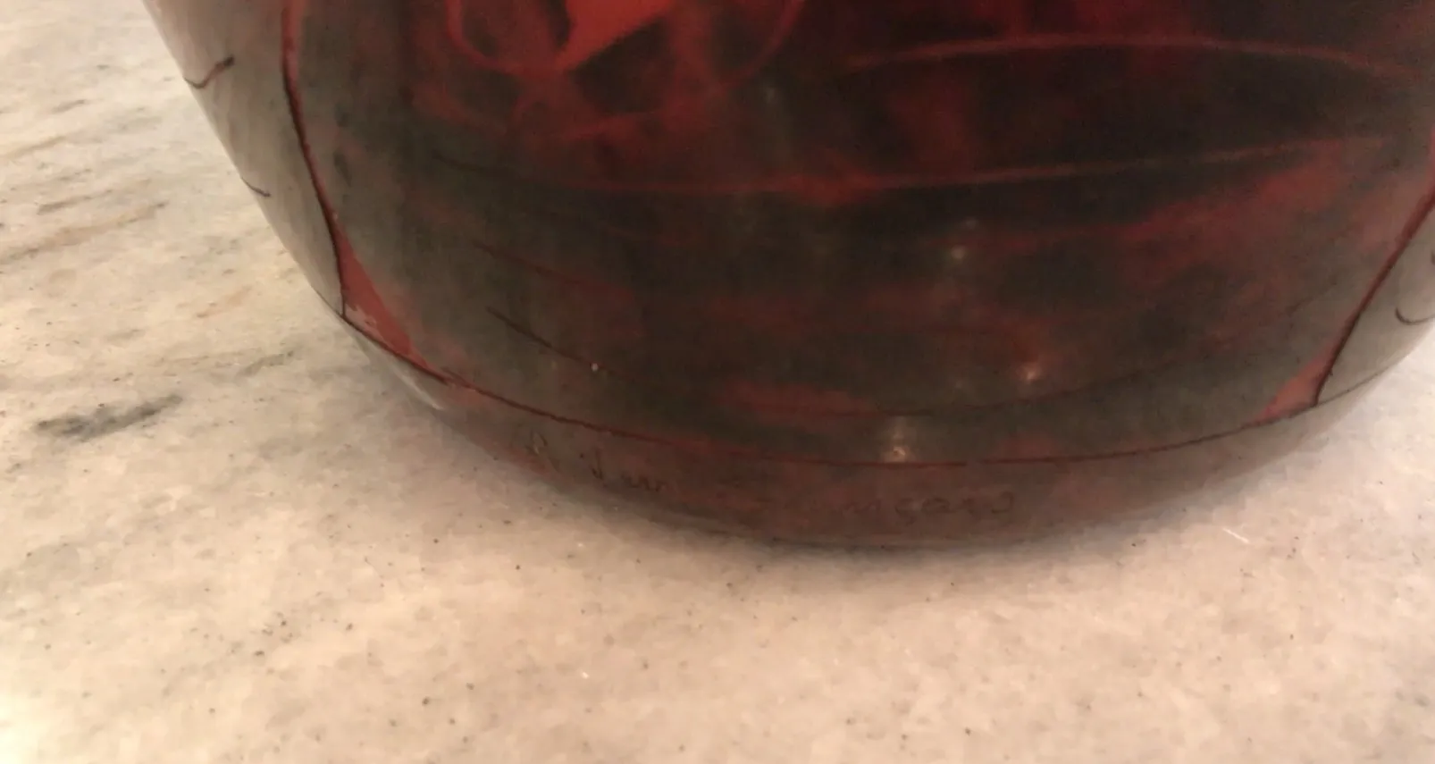 Antikes signiertes Glas Le Verre mit elegantem und einzigartigem Design.