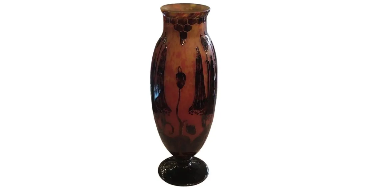 Vaso antico in vetro firmato Le Verre, decorato con motivi floreali