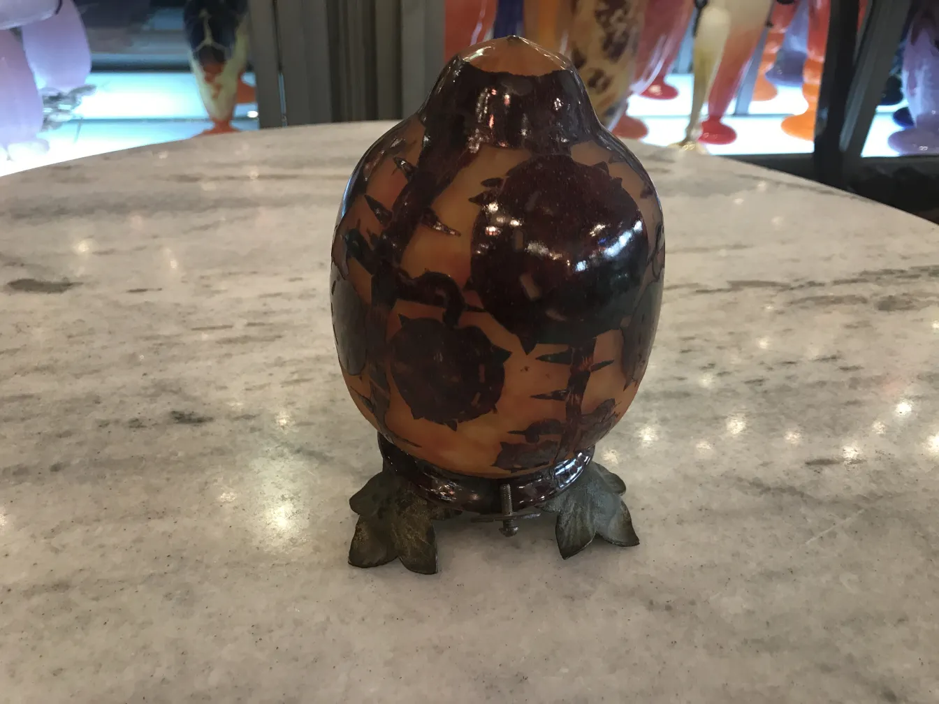 vase décoratif ancien en verre signé