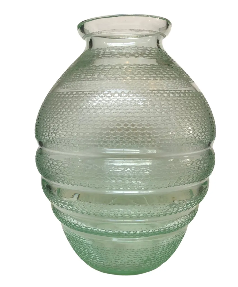 दॉम नैंसी के साथ तरंग पैटर्न वाला हस्ताक्षरित ग्लास