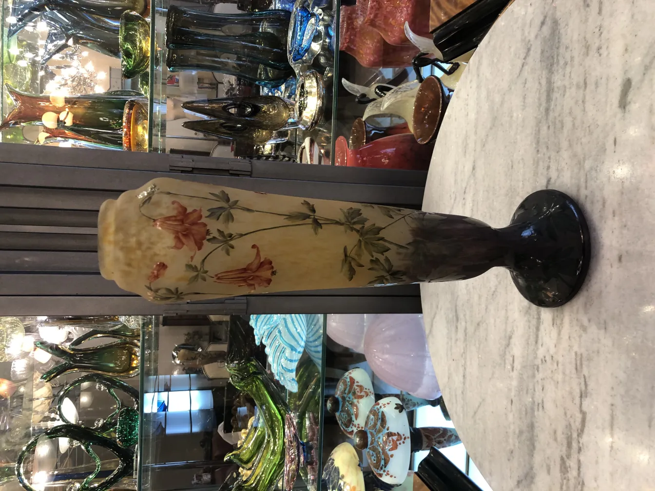 Vino vaso antiguo de vidrio firmado Daum Nancy con flores