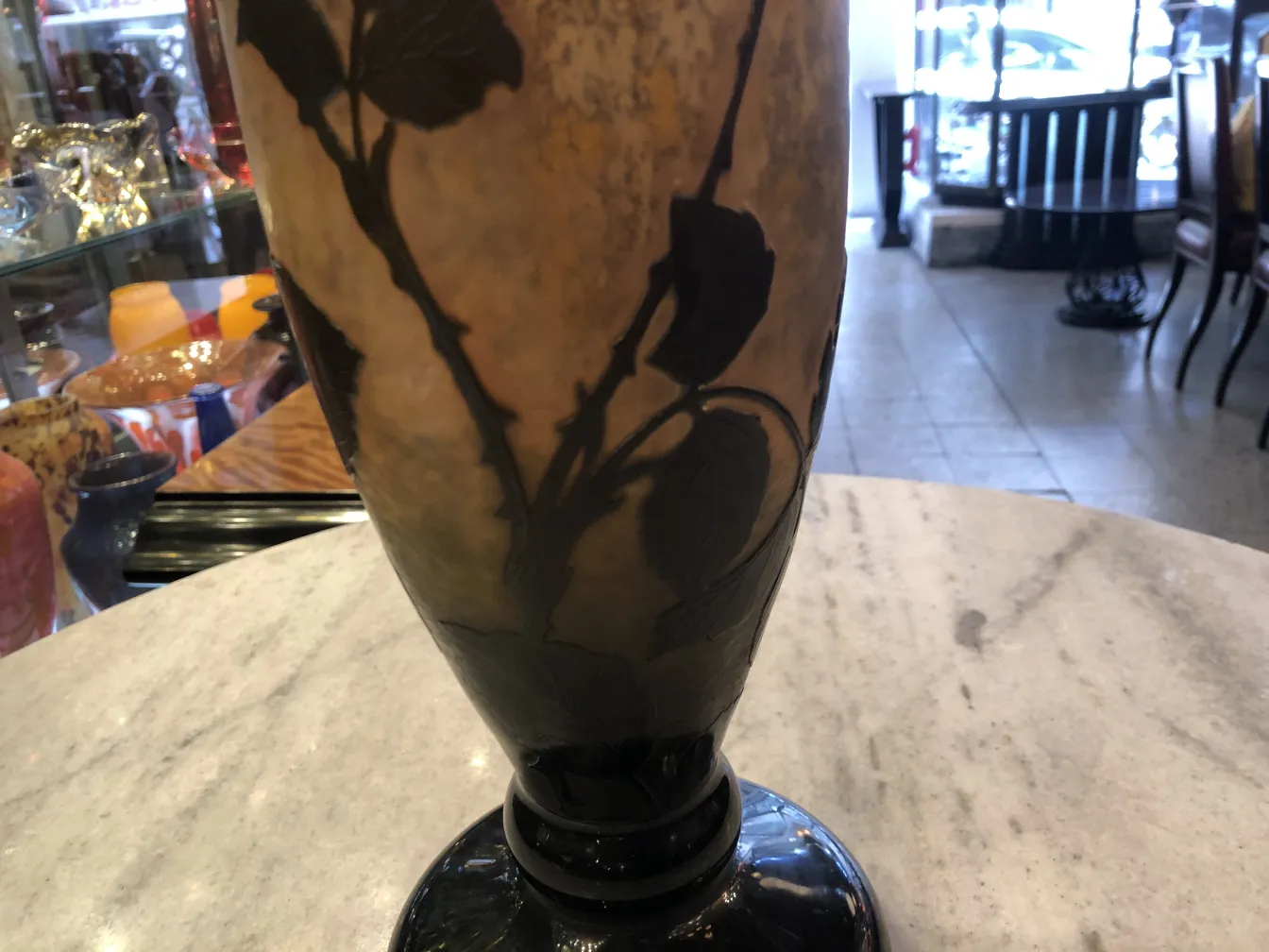 Decorative glass with leaf design signed by Daum Nancy.