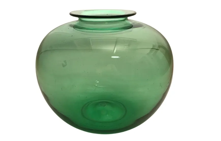 vase rond vert avec ouverture en haut, antiquité