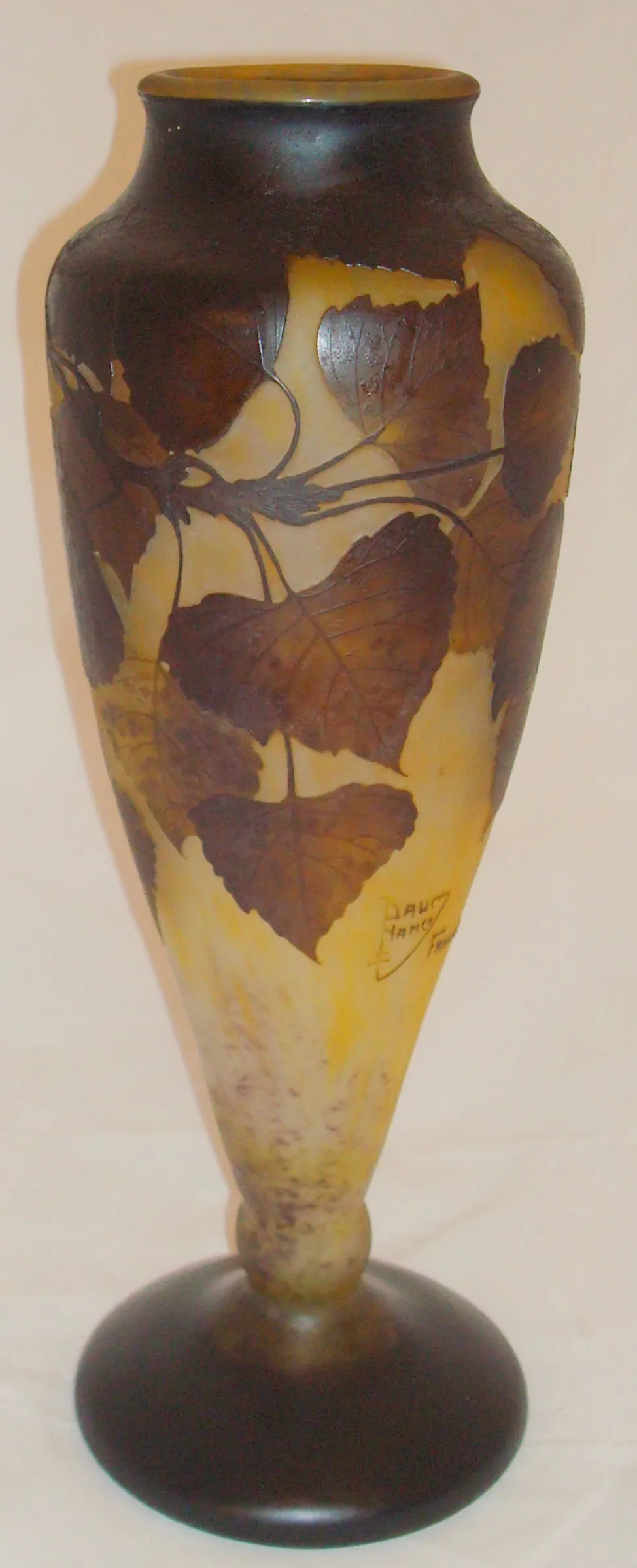 Antique vase with engraved leaves and Daum Nancy signature