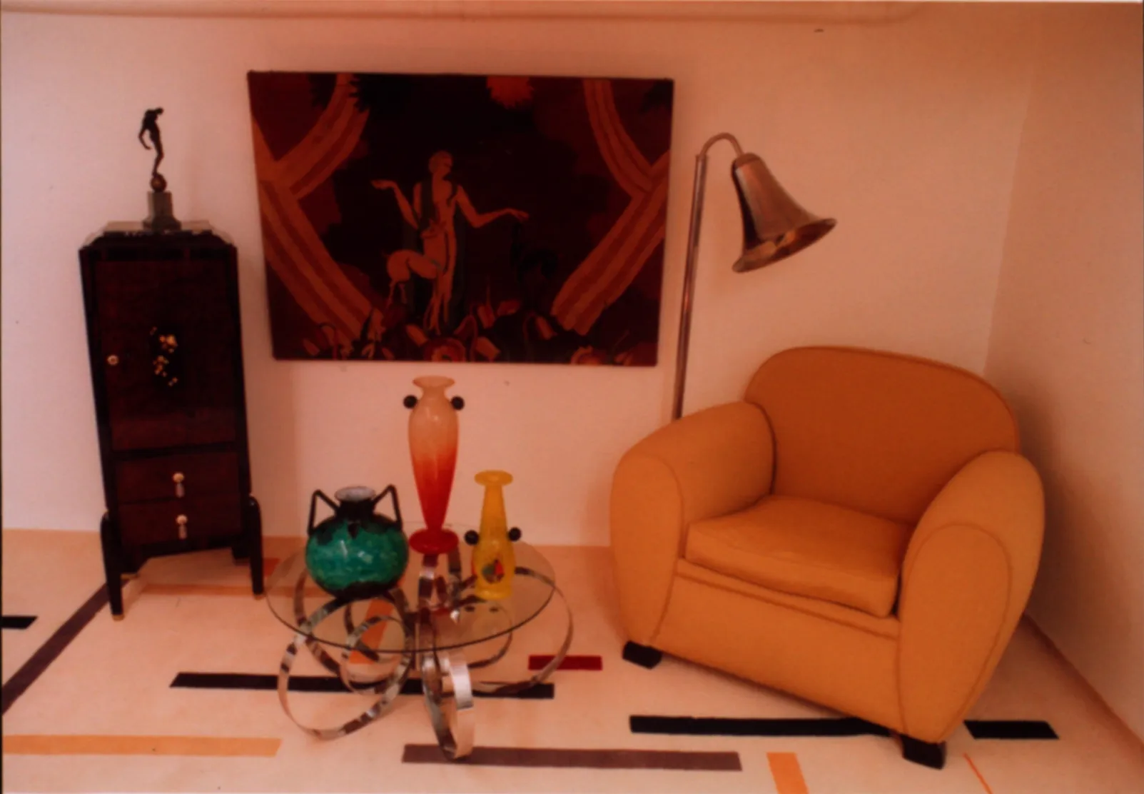 vidrio firmado daum nancy en un entorno antiguo decorativo