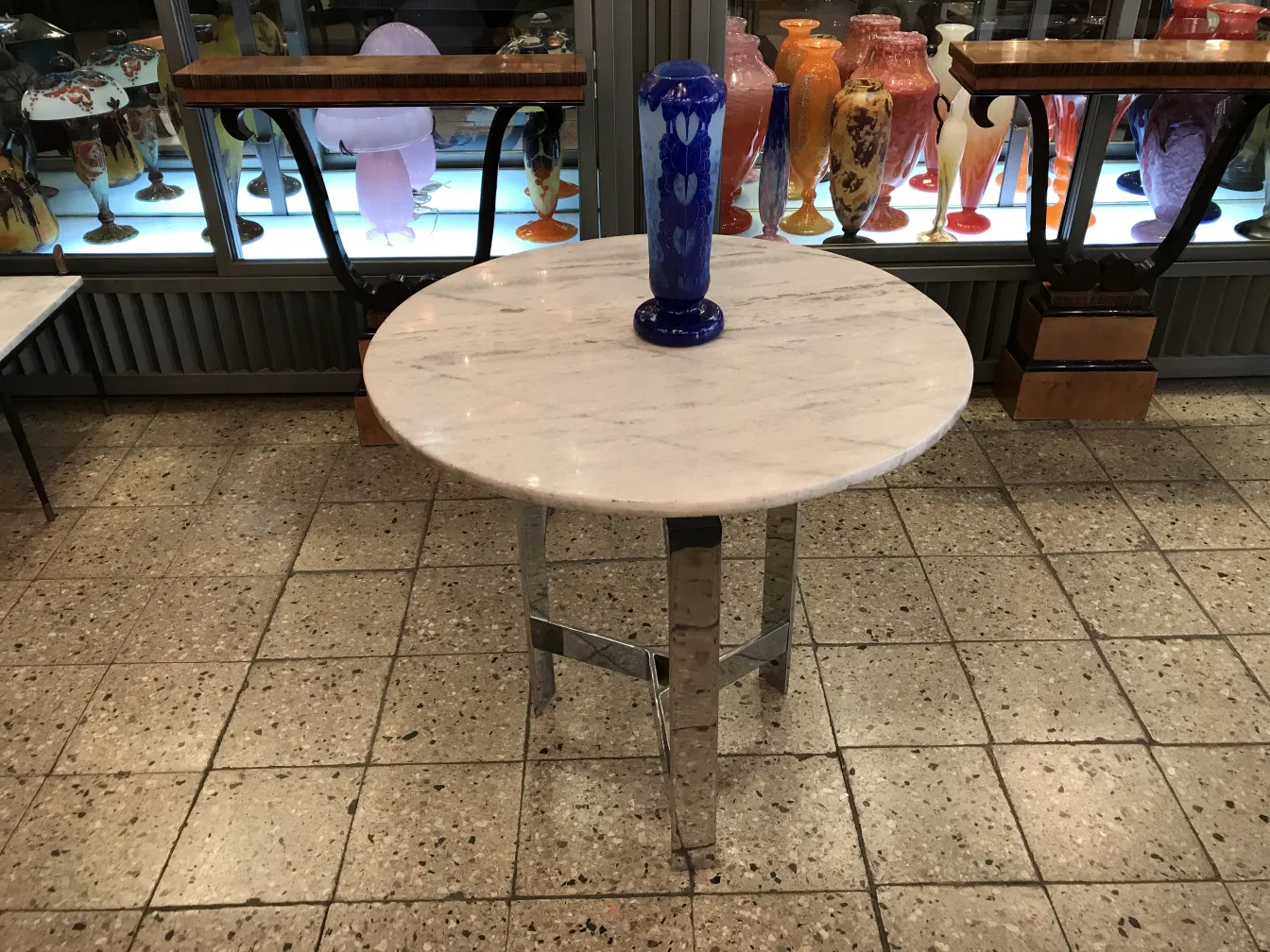 Verre signé Charder dans un cadre ancien avec des couleurs vives