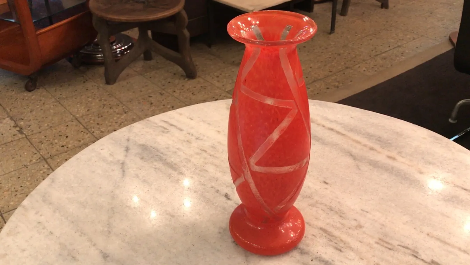 Antique vase of signed glass Degué with distinctive decoration
