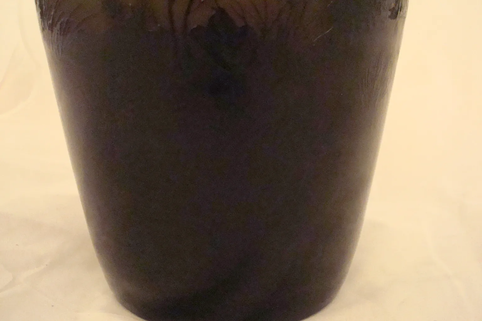 Signed glass D'Argental with elegant antique design