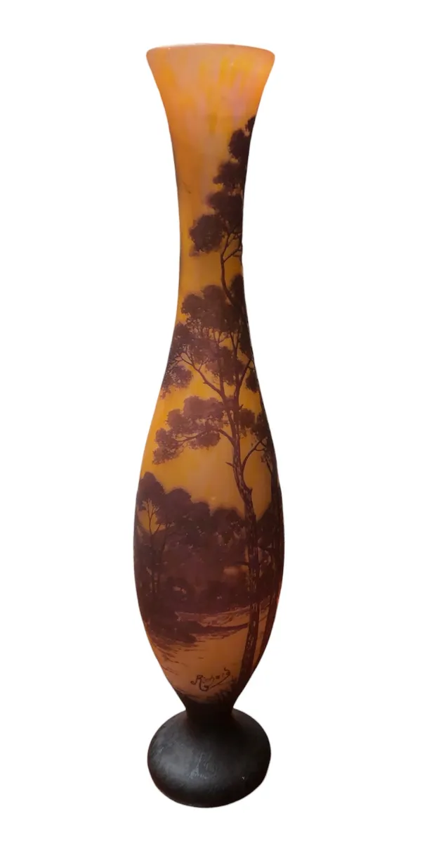 vase ancien en verre signé de Richard avec un motif d'arbres