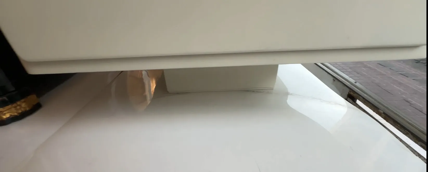 Tavolino da caffè antico con design semplice di vico magistretti