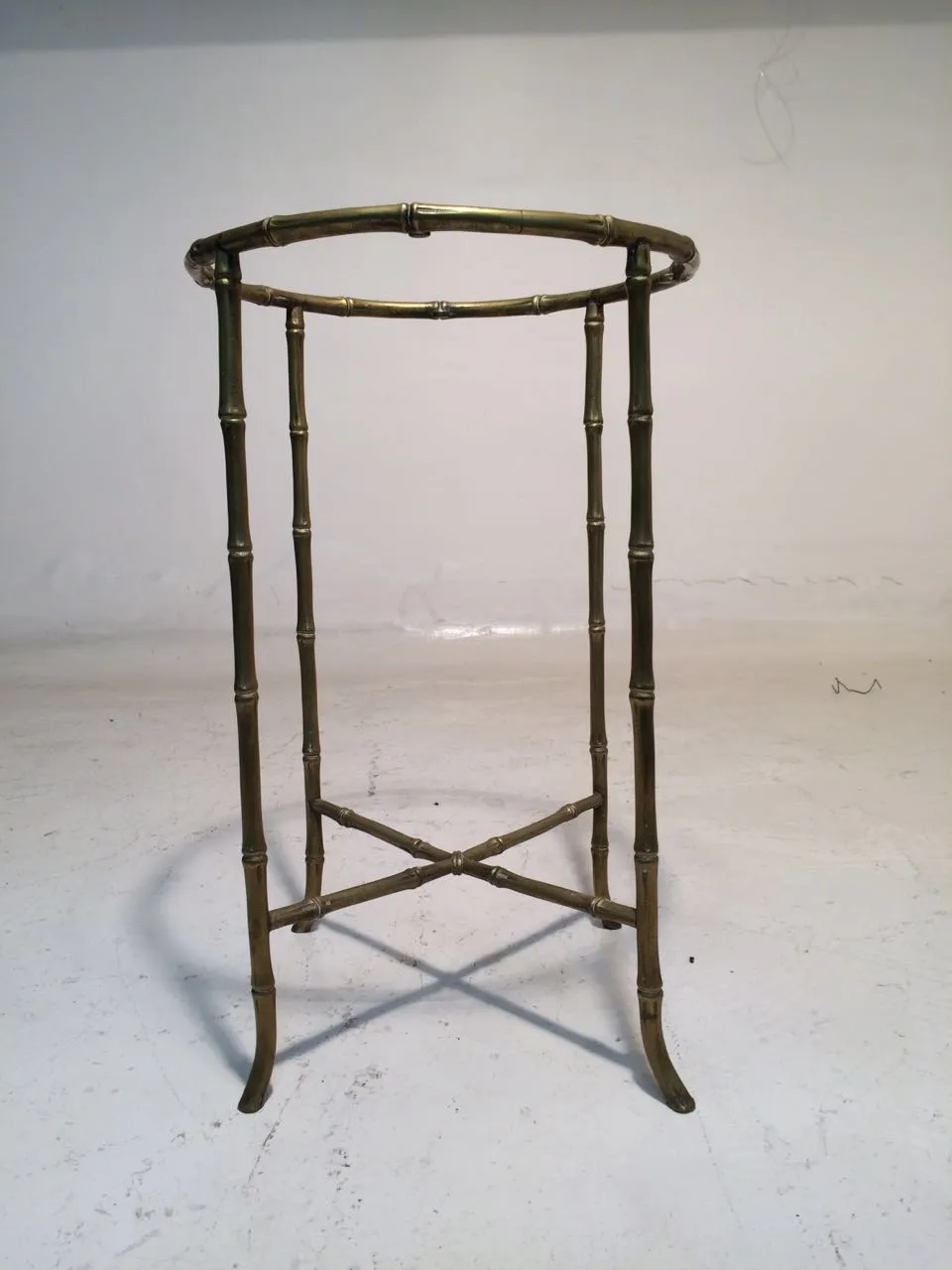 Antique small table by Maison Bagues with elegant design.