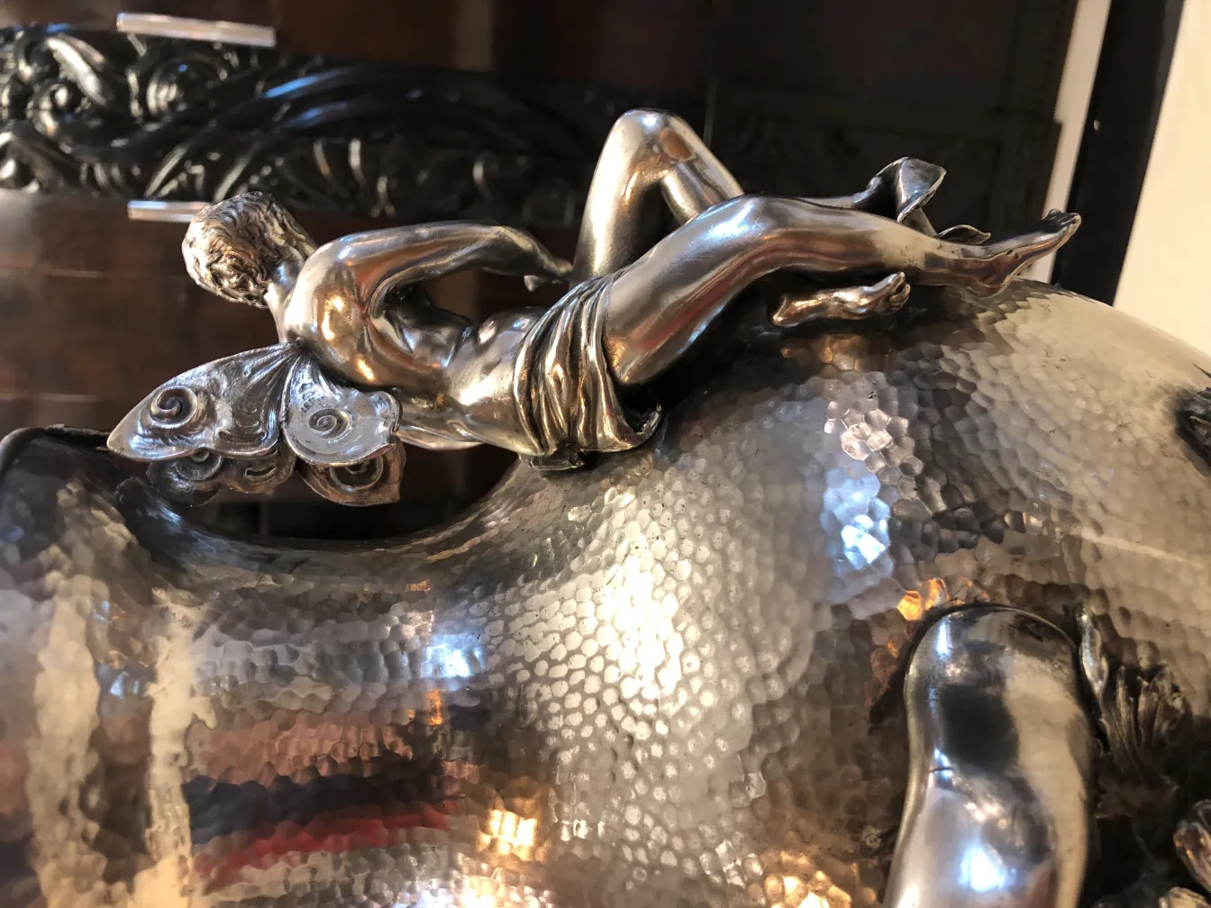 antigos 2 vasos art nouveau com design elegante