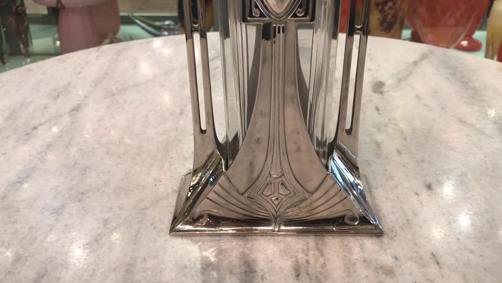 Антикварные 2 вазы art nouveau с орнаментальным дизайном