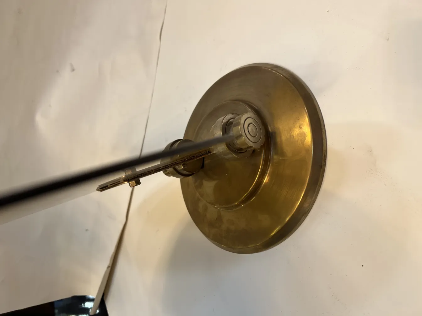 Miroir de table antique au style Art Nouveau avec base décorative