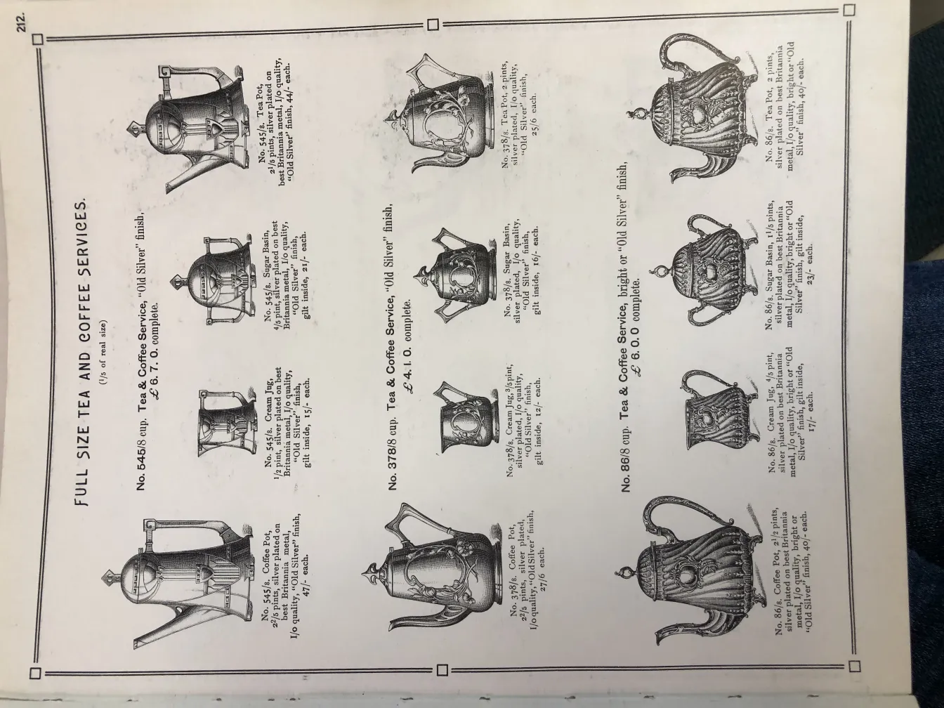 antigo conjunto de chá WMF com bules decorativos e xícaras clássicas