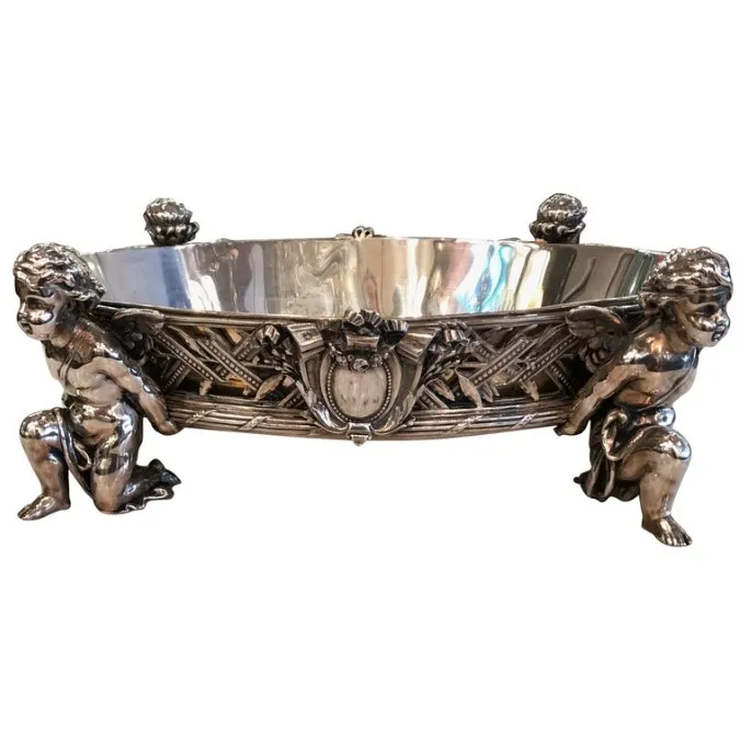 jardinera antigua christofle con detalles de cherubines en su base