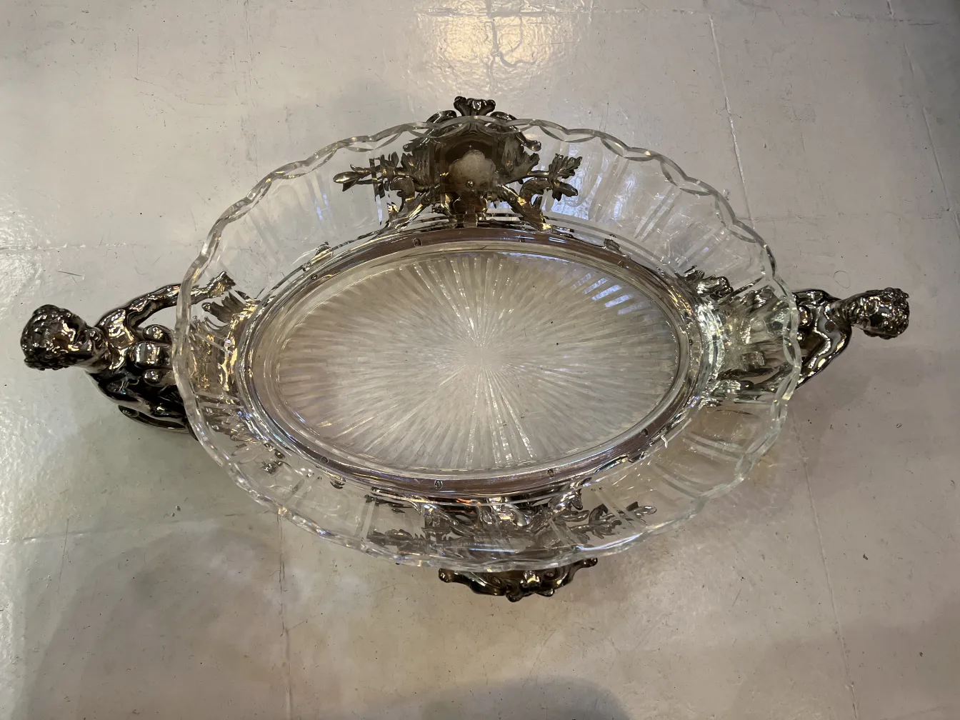 decorative centerpiece with figures on sides, antique style