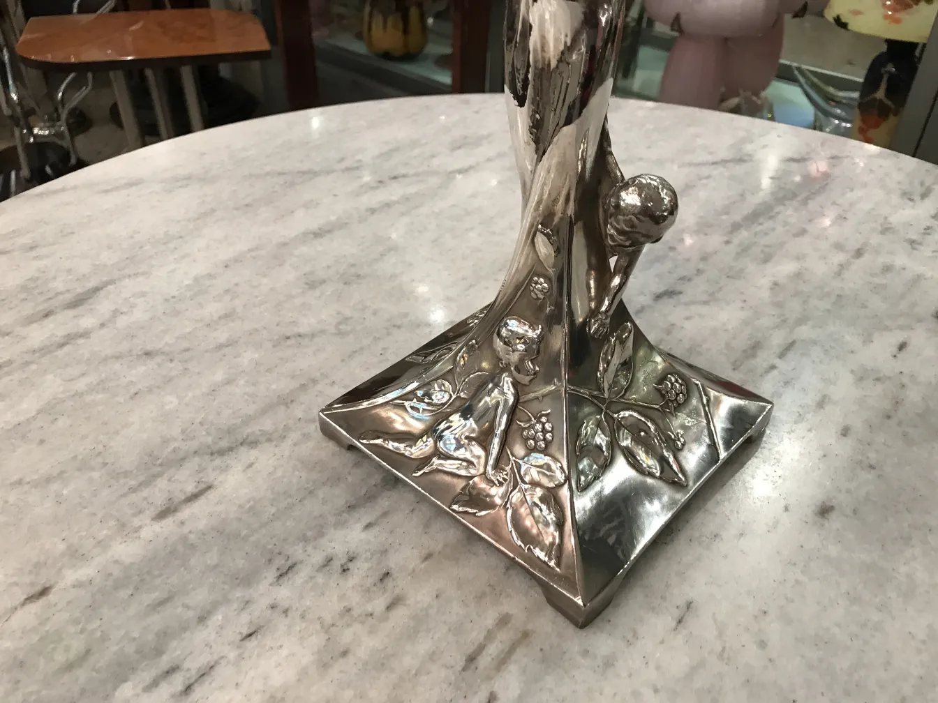 wmfs 中心装饰品古董带花卉细节