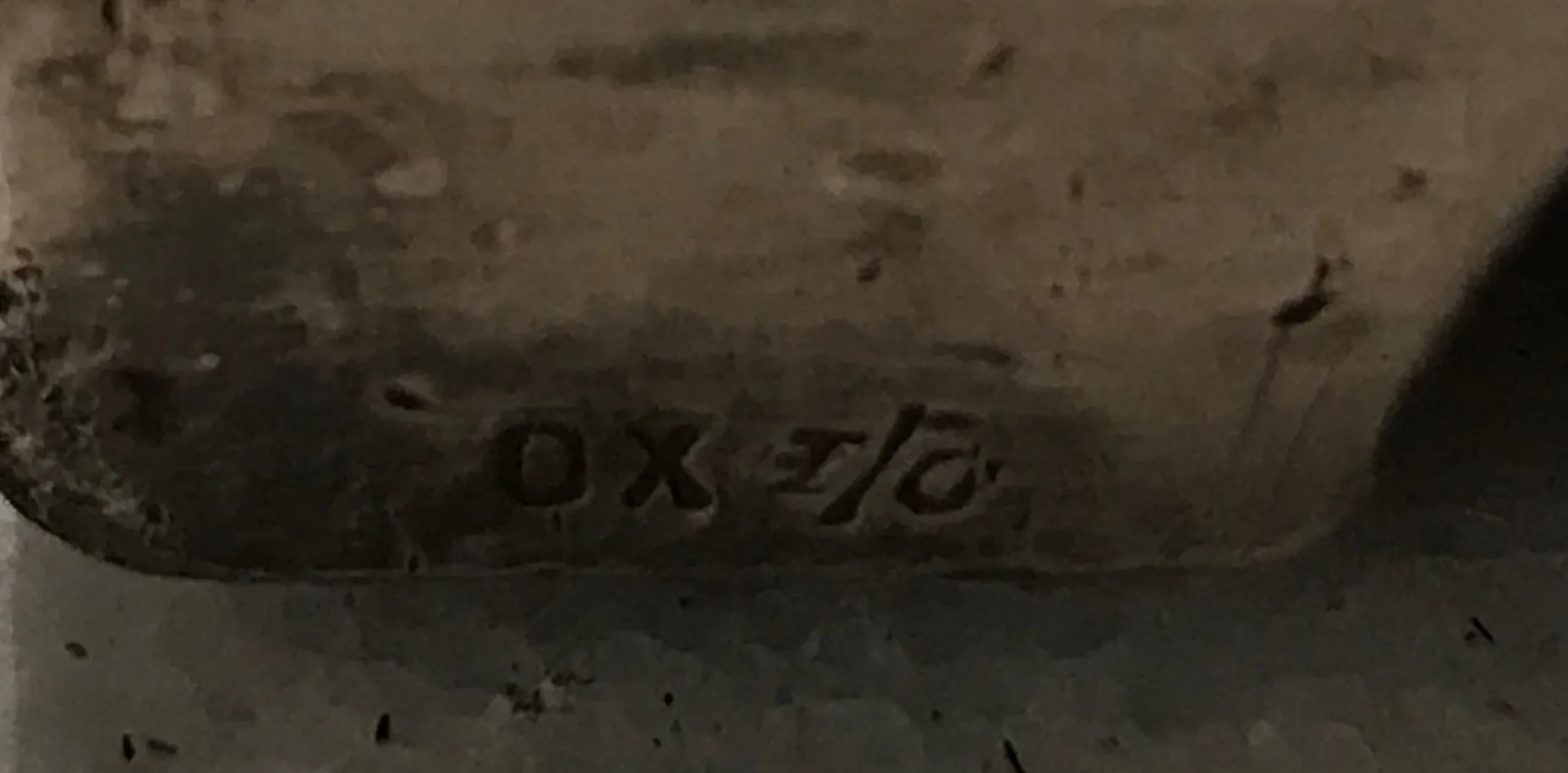 टेबल की सजावट wmf सजावटी विवरण और एक सुंदर आकृति, प्राचीन, एक तटस्थ सेटिंग के चारों ओर