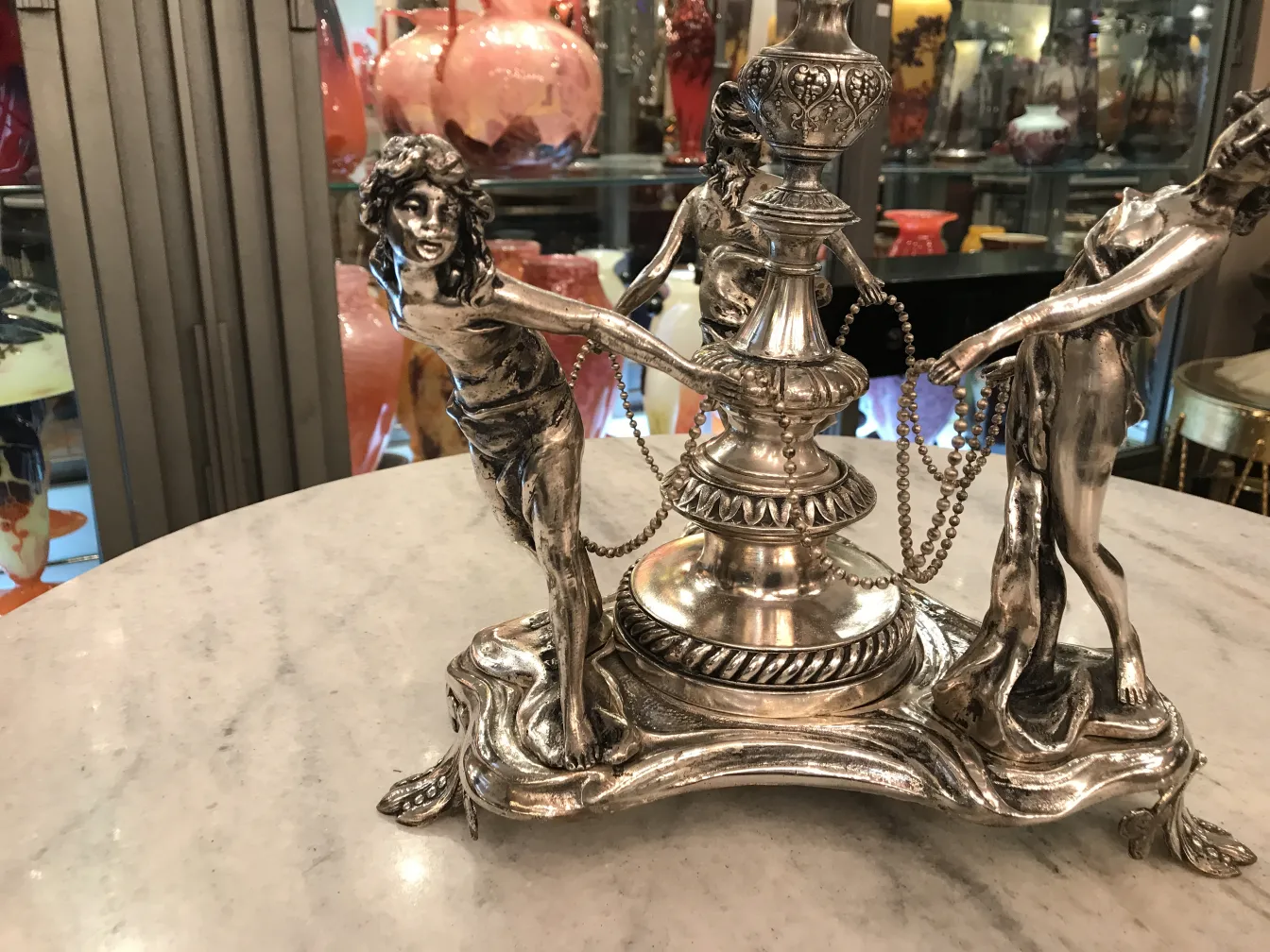 centrotavola wmfl antico con figure umane decorative