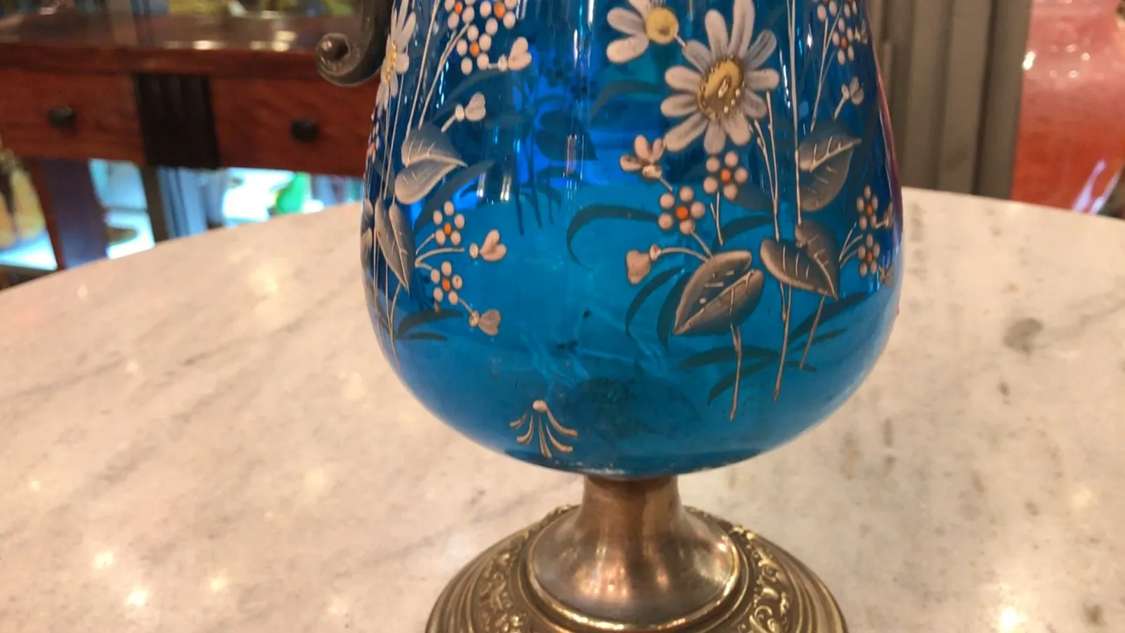 2 krüge wmfs blau mit floralen Mustern und Metallbasis, antiker Stil