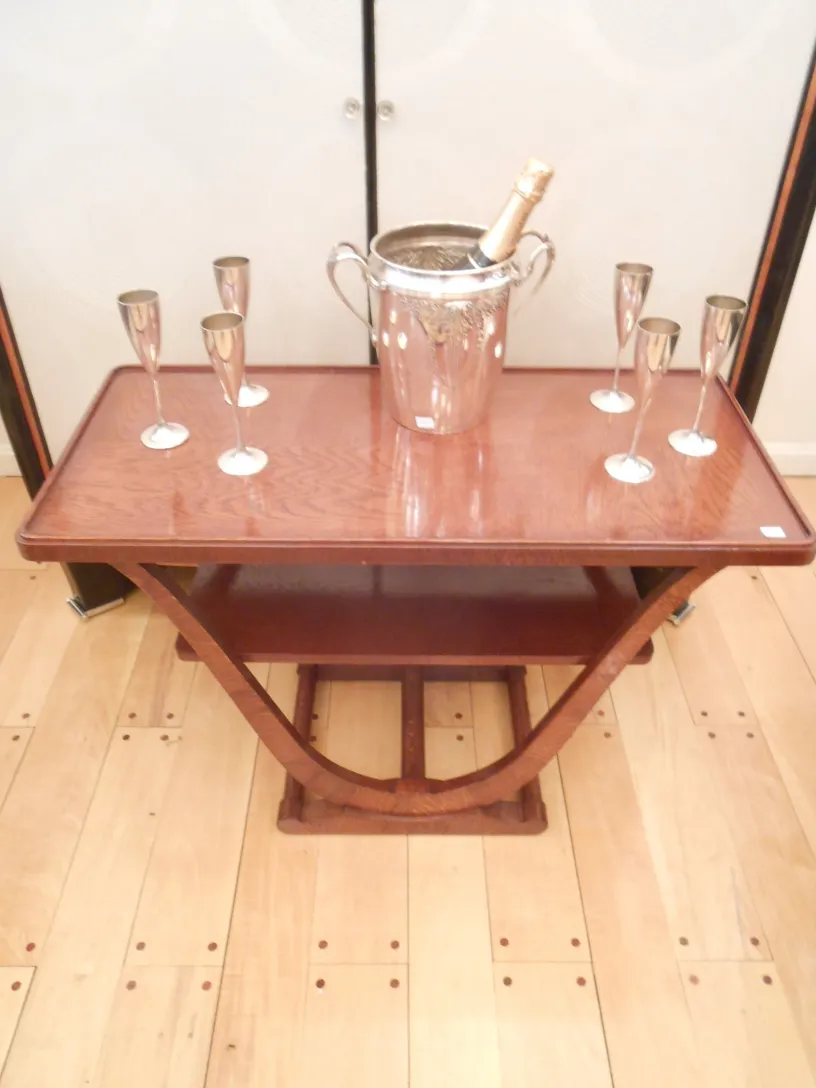 vintage champagne cooler with glasses and bottle