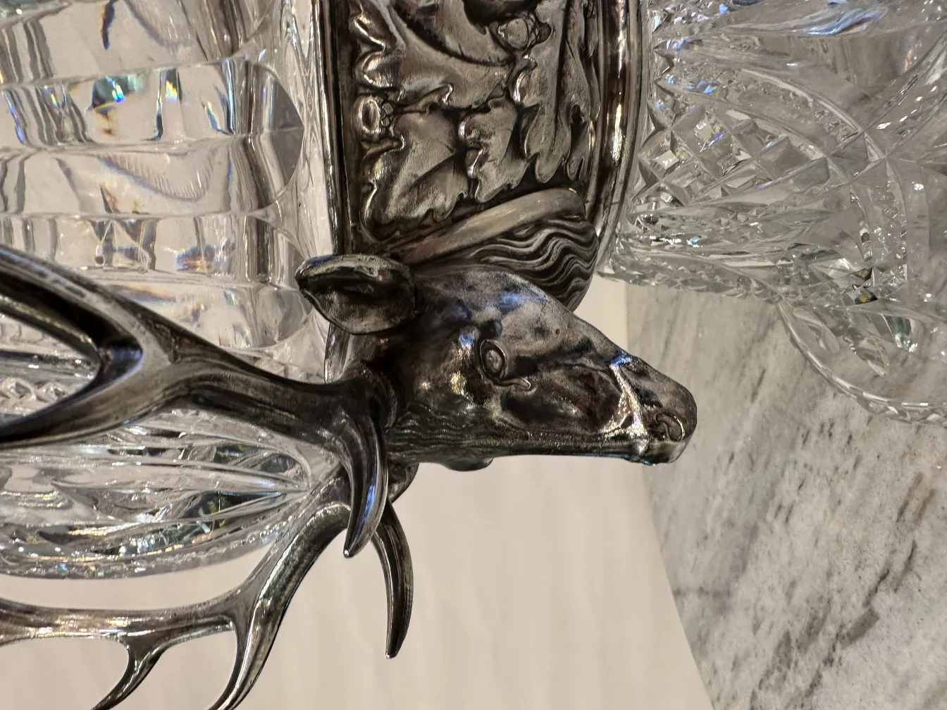 Bol à punch WMF avec tête de cerf décorative, ancien en cristal