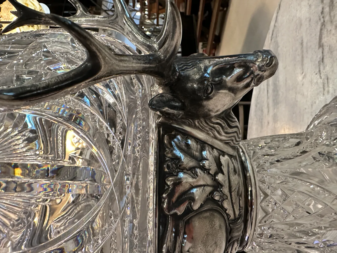 antike Bowle WMF mit dekorativem Hirsch und Details