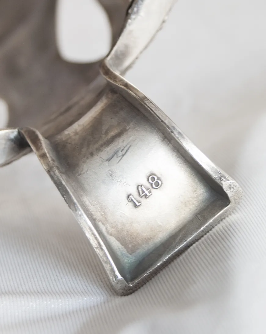 प्राचीन पंचकटोरा WMF, सजावटी, सुंदर विवरणों के साथ।