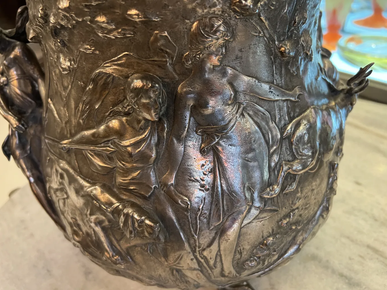 وعاء البانش wmfi العتيق مع تفاصيل زخرفية بارزة