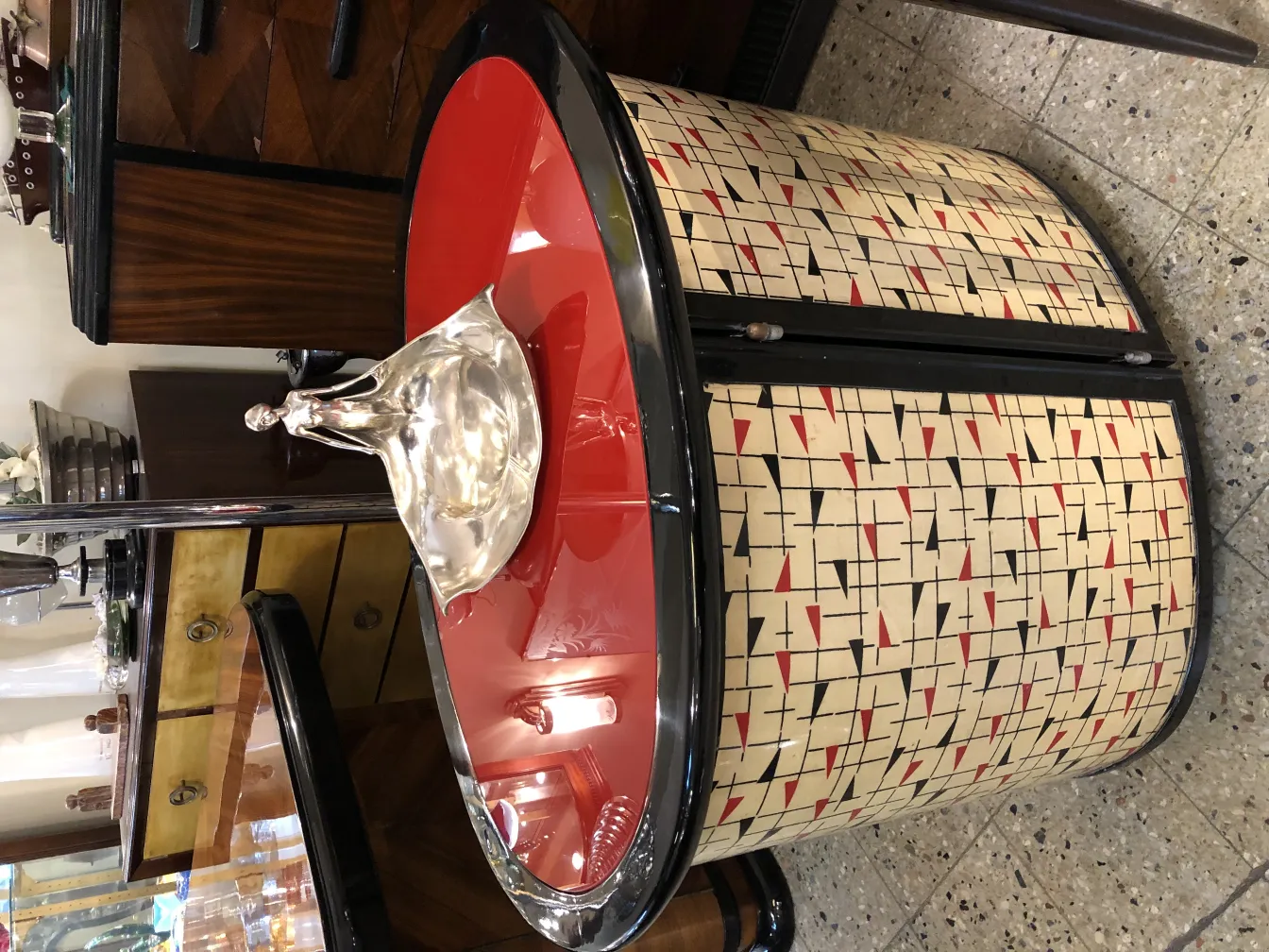 古董卡片托盘ORIVIT，具有丰富多彩的优雅设计