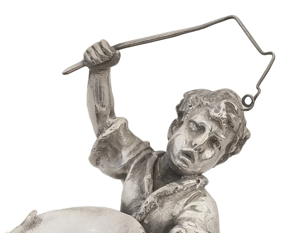 plateaux de carte ancien WMF avec figurine d'enfant