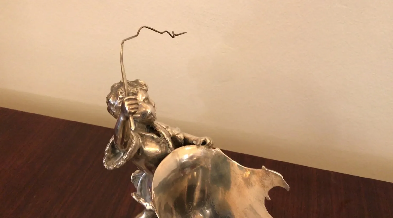 古董卡片托盘WMF，带装饰性人物