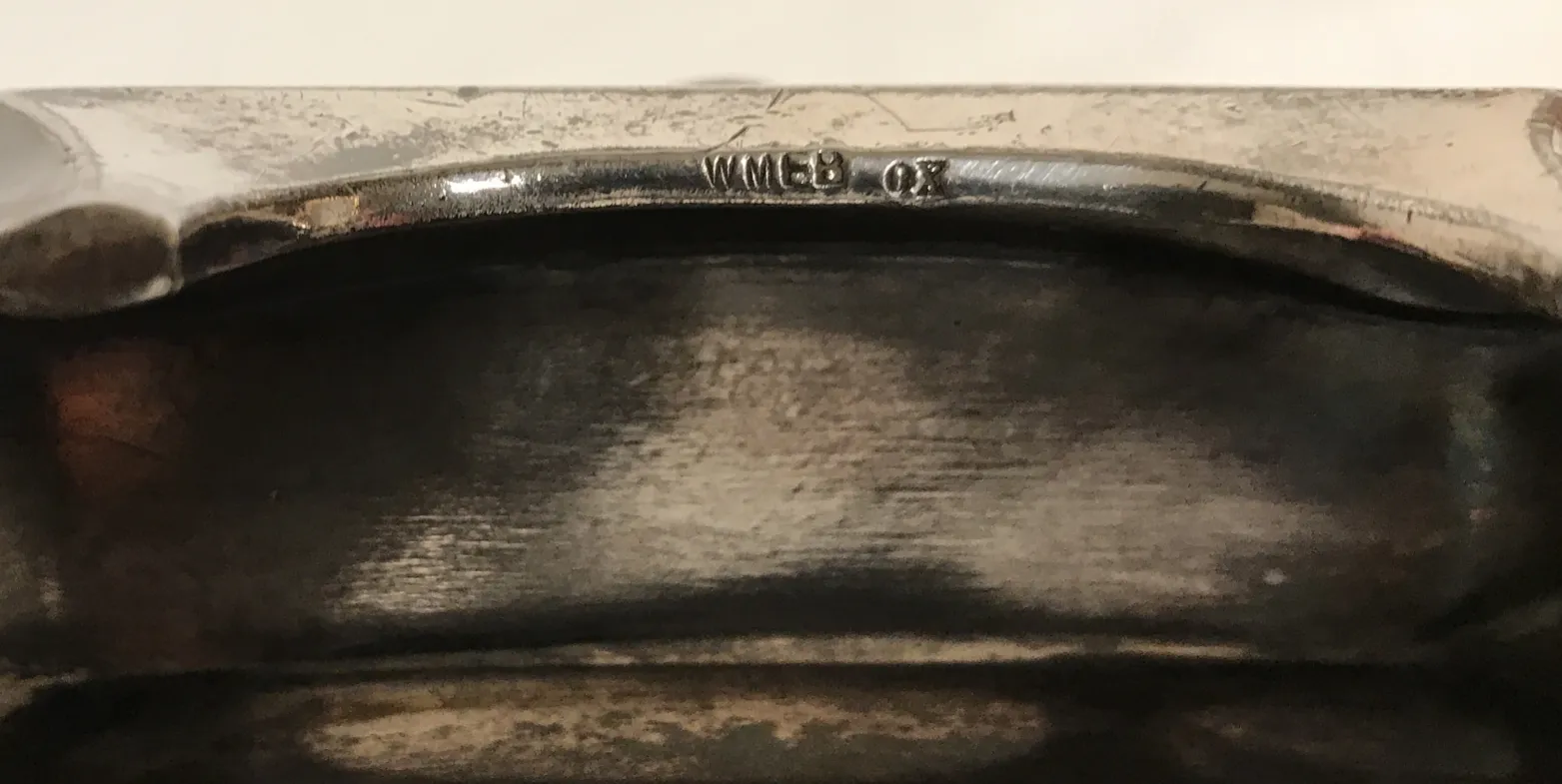 vassoio per carte antico WMF con design classico ed elegante