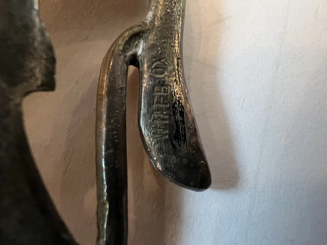 古董卡片托盘 wmfi 在中性背景上