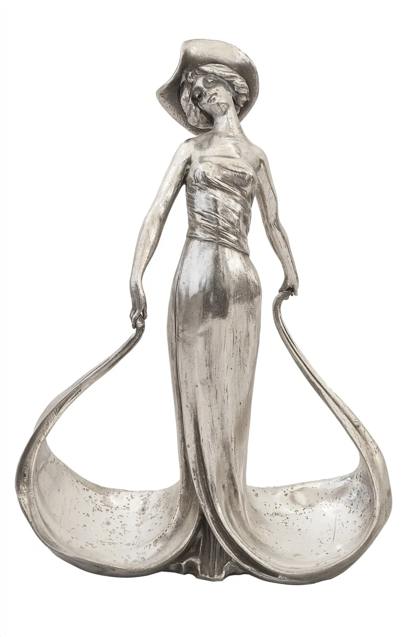 antikes kartenfach mit einer eleganten figur, die beide enden hält