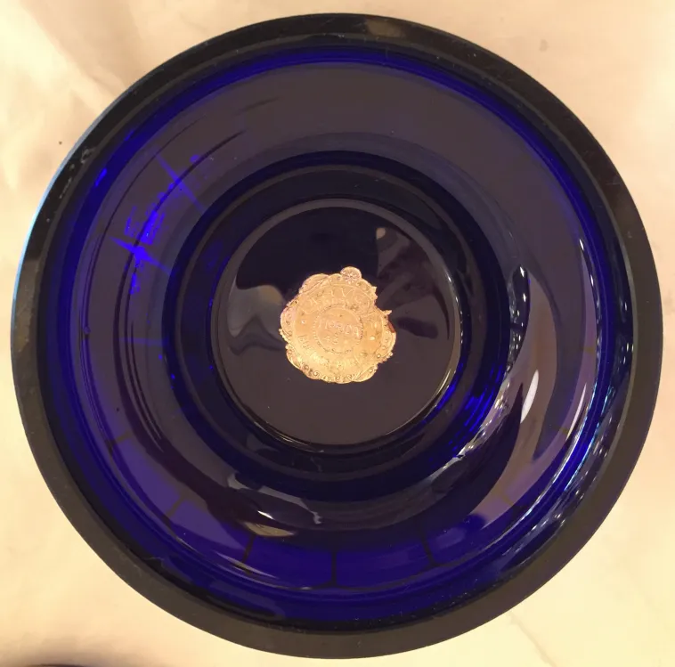 Portacaramelle antica blu, forma rotonda, con dettagli