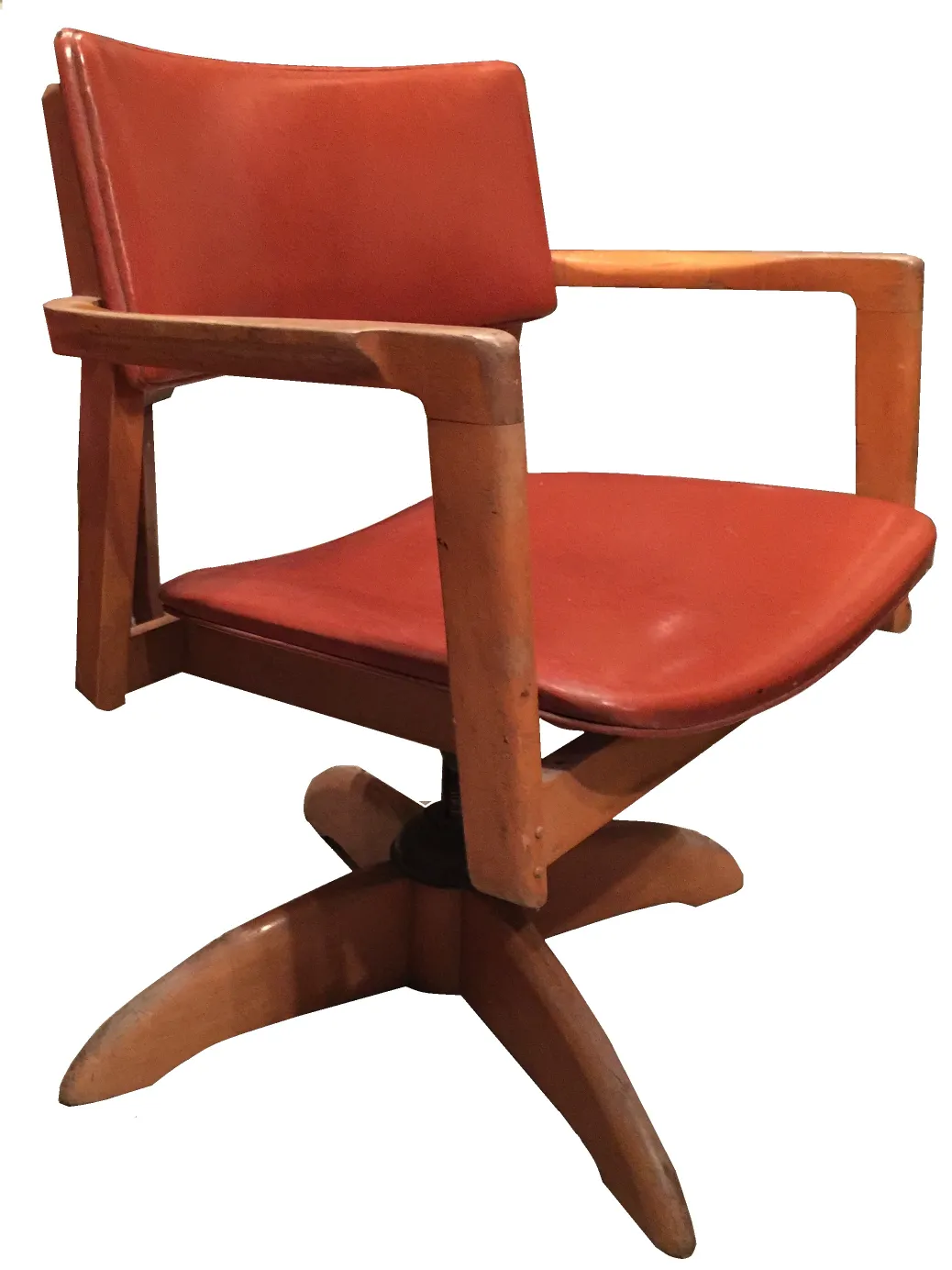 Sillón de escritorio antiguo con brazos y base de 5 puntas, color rojo.