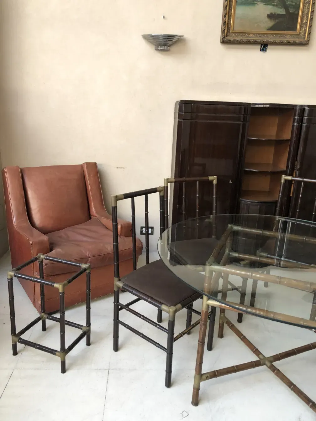 6 antique chairs, an elegant setting with a glass table