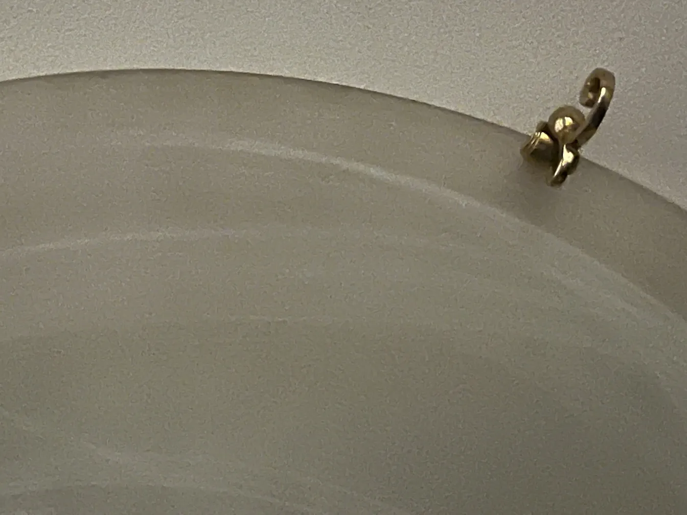 4 plafoniere antiche con design elegante