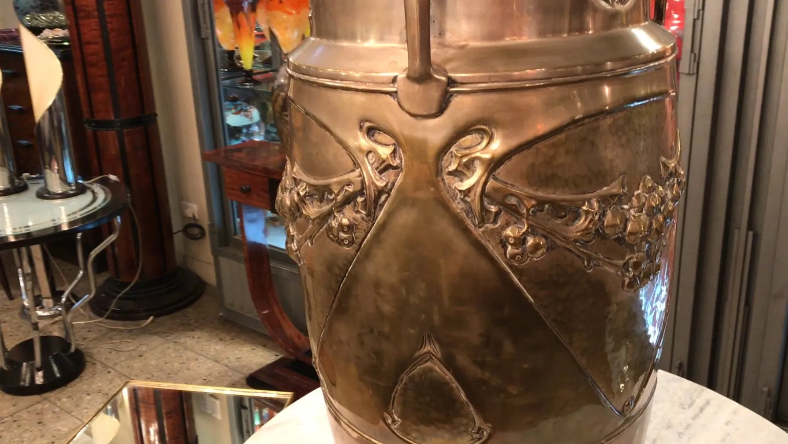 Portaombrelli antico kayser con dettagli decorativi