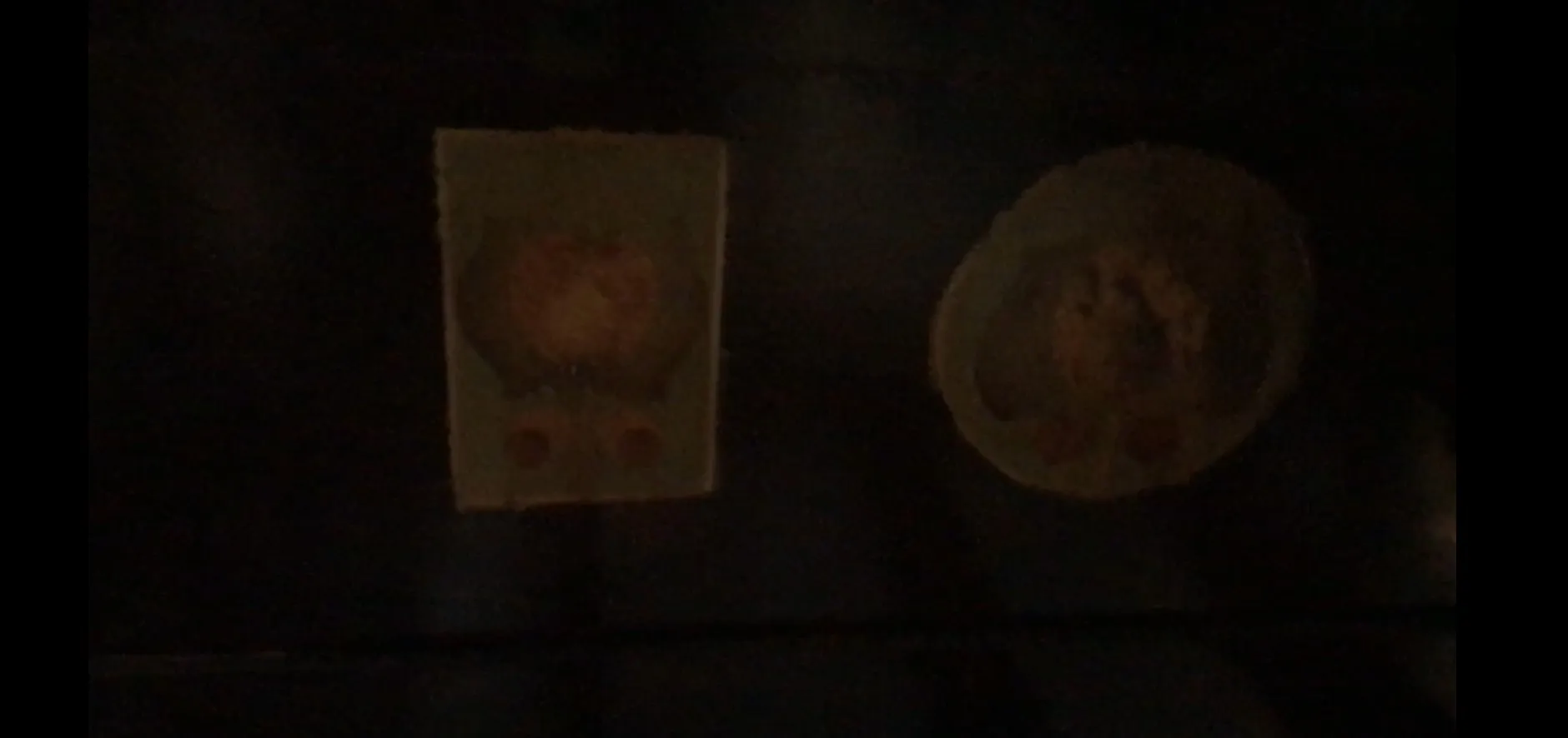 wylie and lochhead的古董衣帽架，带有精美的装饰细节