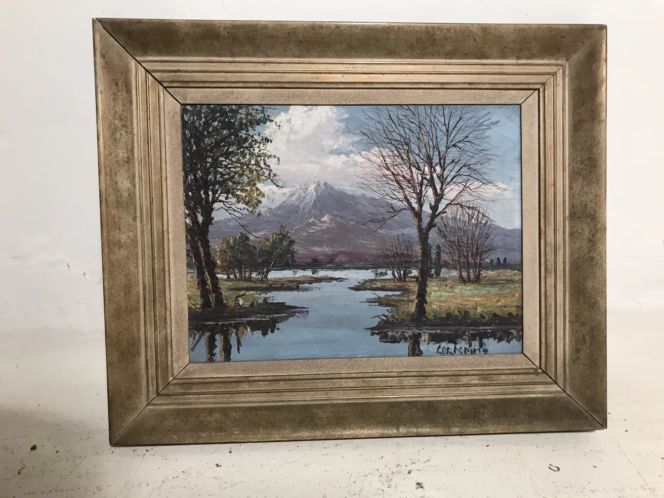 古い絵画クリスピノに山と木の風景が描かれています